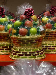 Our large fruit basket with assorted preserves is the perfect gift!